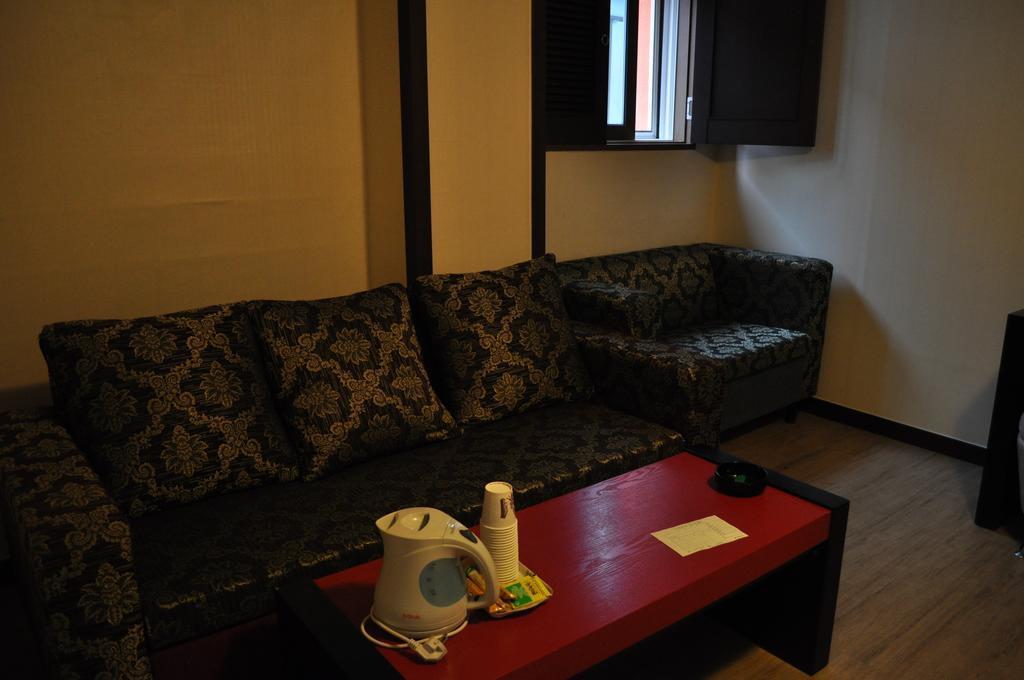 Goodstay Woosin Hotel Чонджу Номер фото