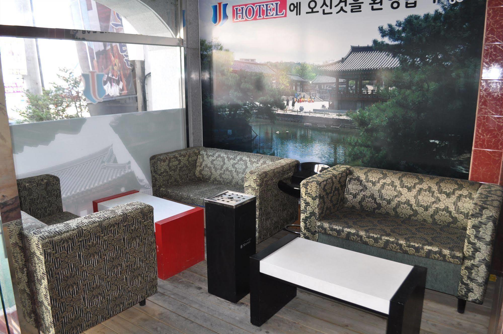 Goodstay Woosin Hotel Чонджу Экстерьер фото